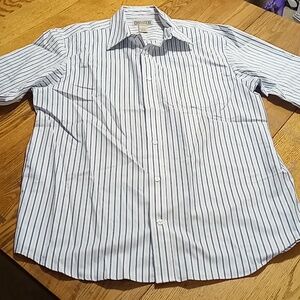 DULUTH TRADING MENS LARGE Shirt WHITE Striped Casual Work Preowned Used COTTON